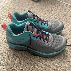 The North Face Vective Trail Running Shoe Women's Teal and Gray Athletic Shoes